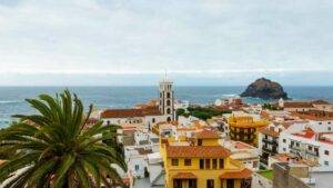 The Canary Islands: Your Ultimate Escape to Sun, Adventure, and Culture - Lanzatour Canarias