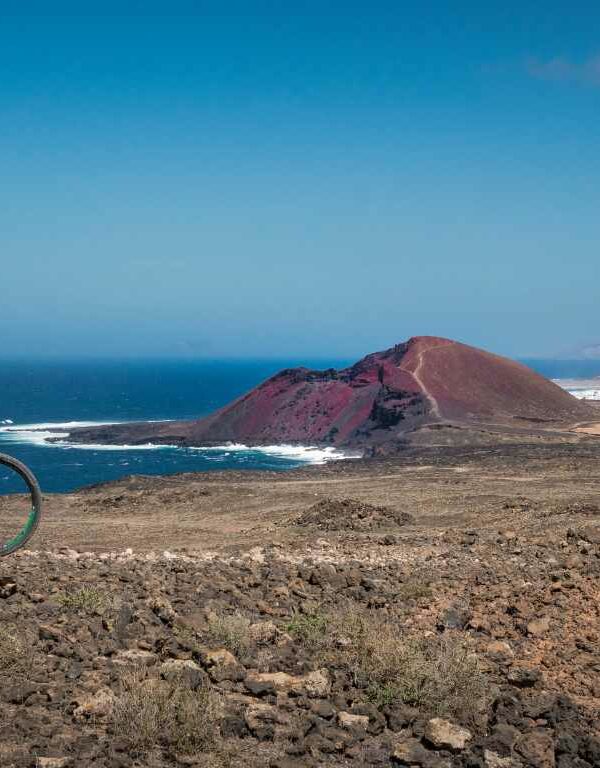 Cycling trip in Lanzarote - Lanzatour Canarias